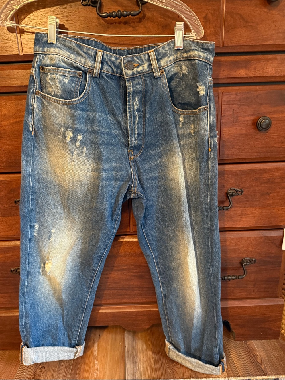 6397 The Shorty in Worn Blue size 28